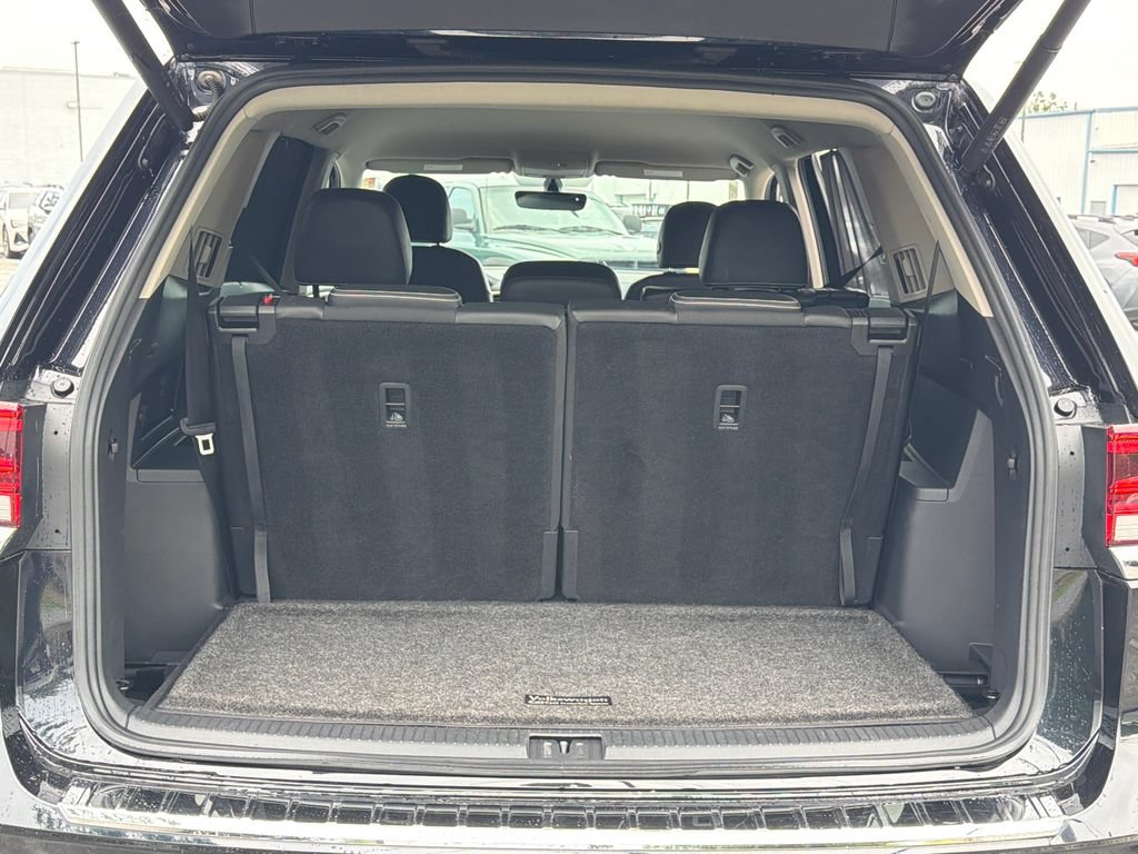 Certified 2023 Volkswagen Atlas SE FWD image 14