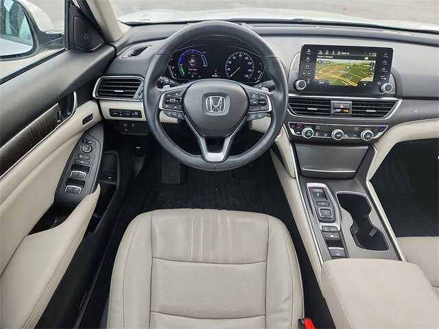 Used 2018 Honda Accord Touring image 11