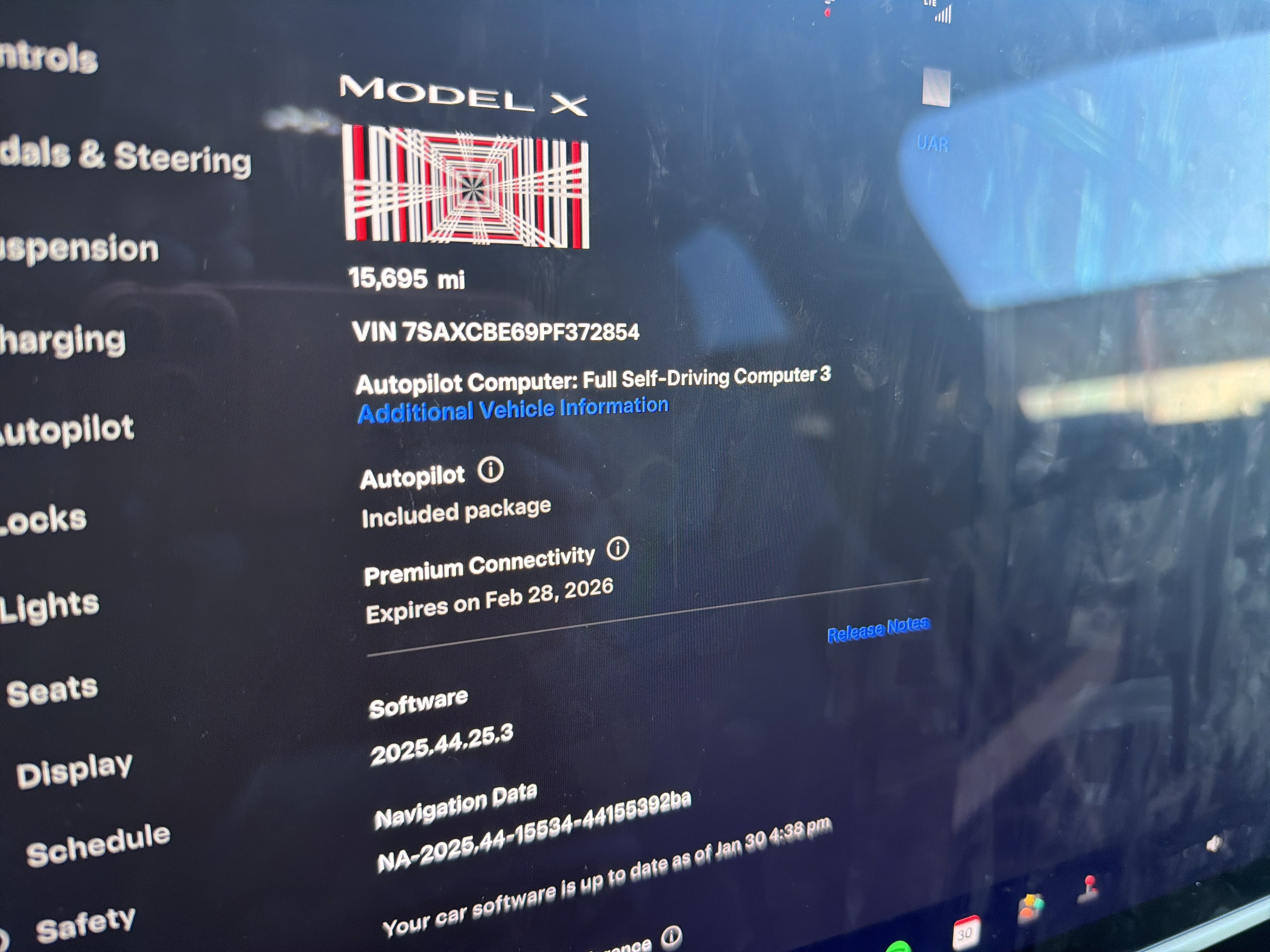 Used 2023 Tesla Model X Plaid image 1