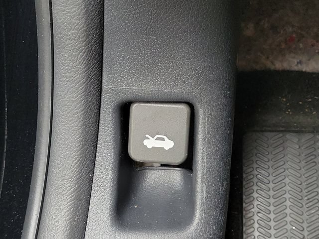 Used 2016 Honda Accord LX image 25