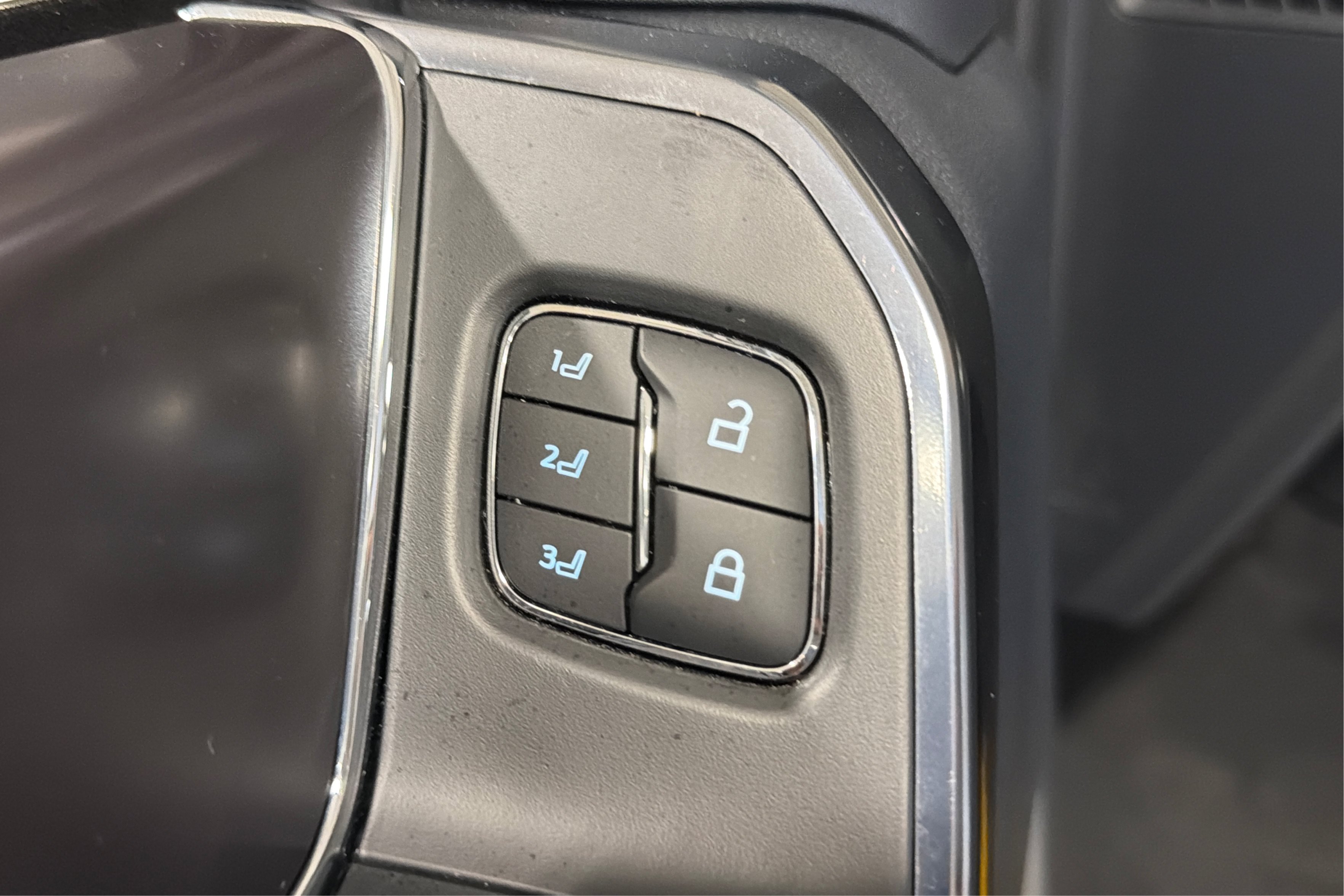 Used 2026 Ford F150 Platinum w/ Equipment Group 702A High AWD/4WD image 17