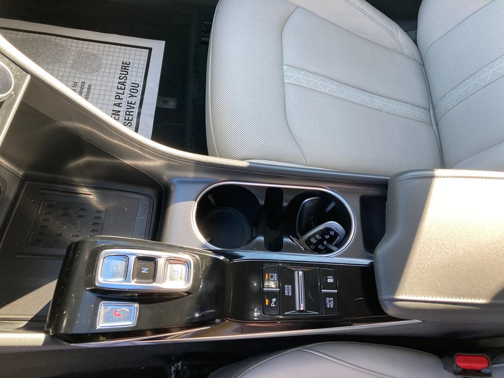 Used 2022 Hyundai Sonata Limited w/ Cargo Package FWD image 33