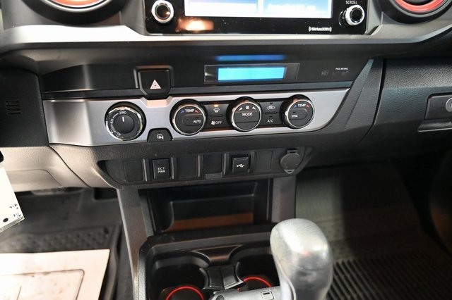 Used 2022 Toyota Tacoma SR image 18