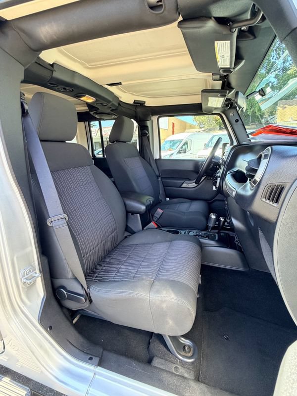 Used 2011 Jeep Wrangler Unlimited Sport AWD/4WD image 18