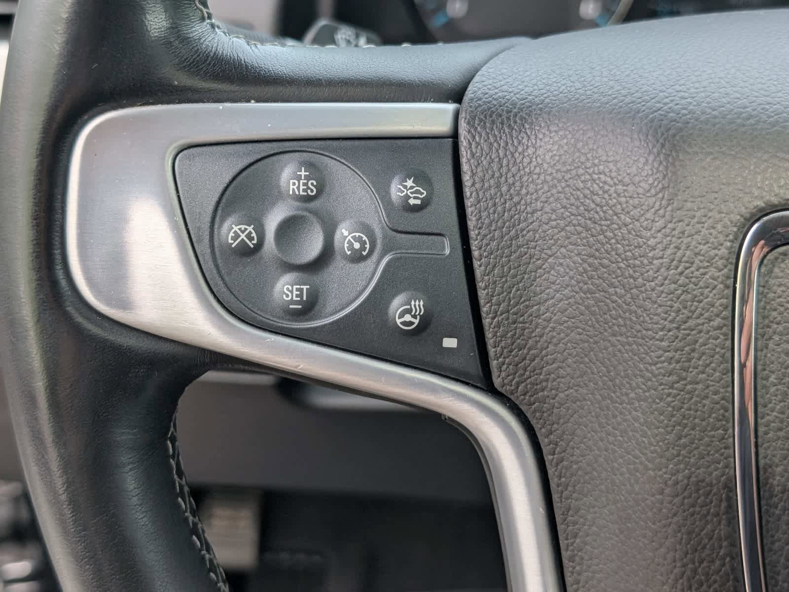 Used 2020 GMC Yukon SLT AWD/4WD image 25