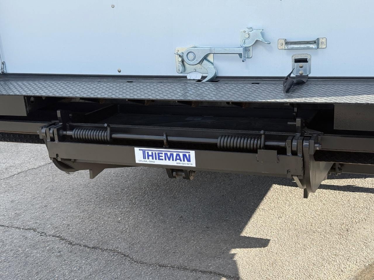 New 2026 Ford E-450 and Econoline 450 Super Duty w/ Power Equipment Group RWD image 5