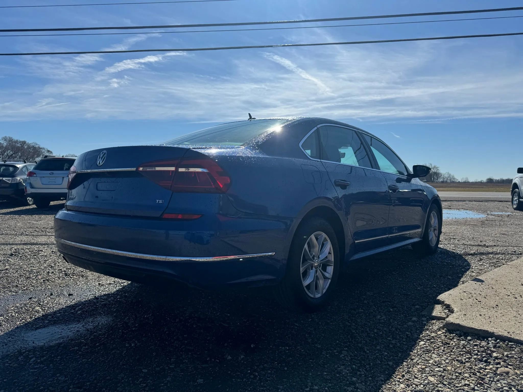 Used 2017 Volkswagen Passat 1.8T S image 3