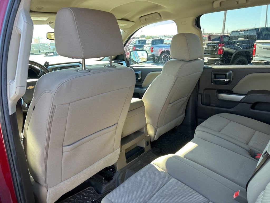 Used 2018 Chevrolet Silverado 1500 LT w/ All Star Edition image 28