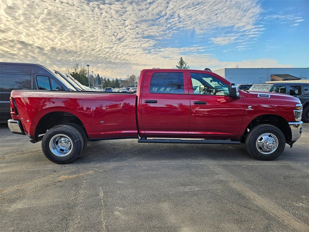 New 2026 RAM 3500 Tradesman image 8