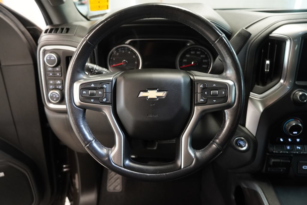 Used 2020 Chevrolet Silverado 2500 LTZ AWD/4WD image 14