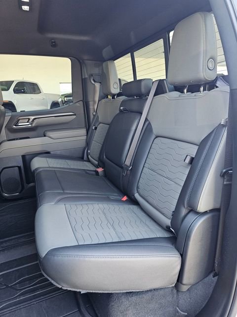 Used 2022 Chevrolet Silverado 1500 ZR2 w/ Technology Package AWD/4WD image 19