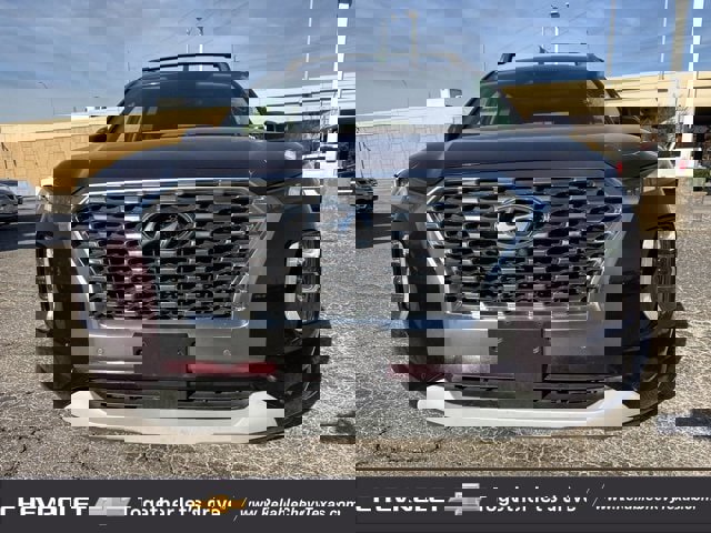 Used 2021 Hyundai Palisade Limited w/ Cargo Package image 2