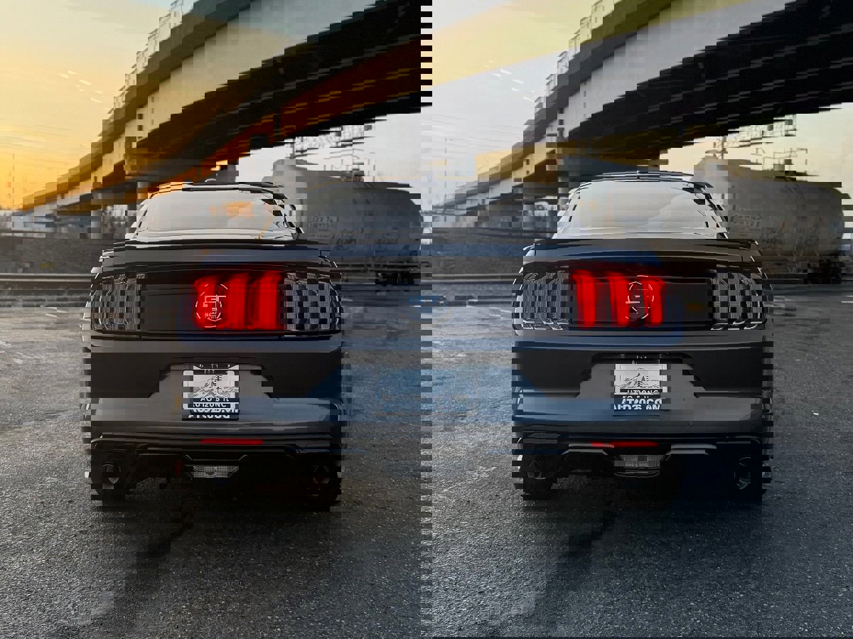 Used 2015 Ford Mustang GT Premium w/ Equipment Group 401A image 4