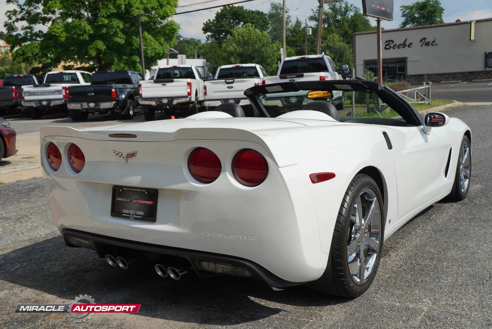 Used 2009 Chevrolet Corvette Convertible w/ Preferred Equipment Group RWD image 7