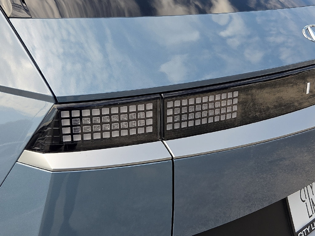 Used 2024 Hyundai Ioniq 5 SEL RWD image 9