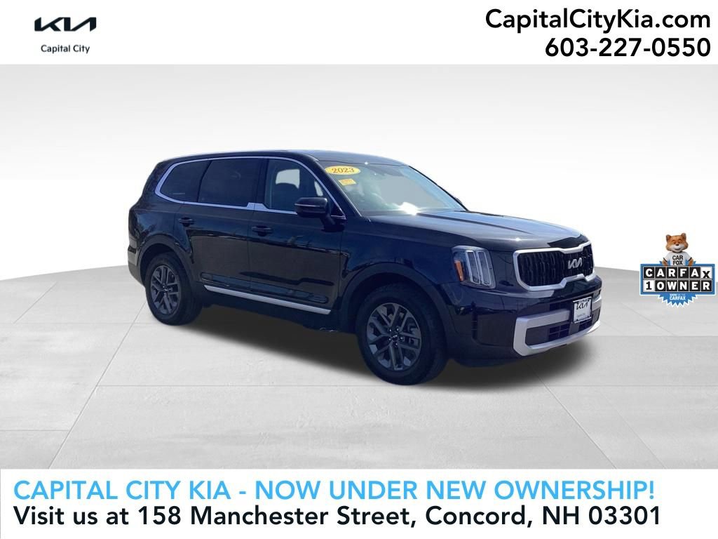 Certified 2024 Kia Telluride LX image 1