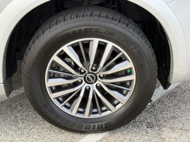 Used 2024 Nissan Armada SL w/ Captain's Chairs Package image 7