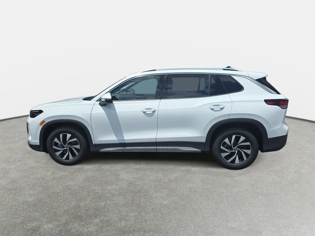 New 2026 Volkswagen Tiguan S FWD image 8