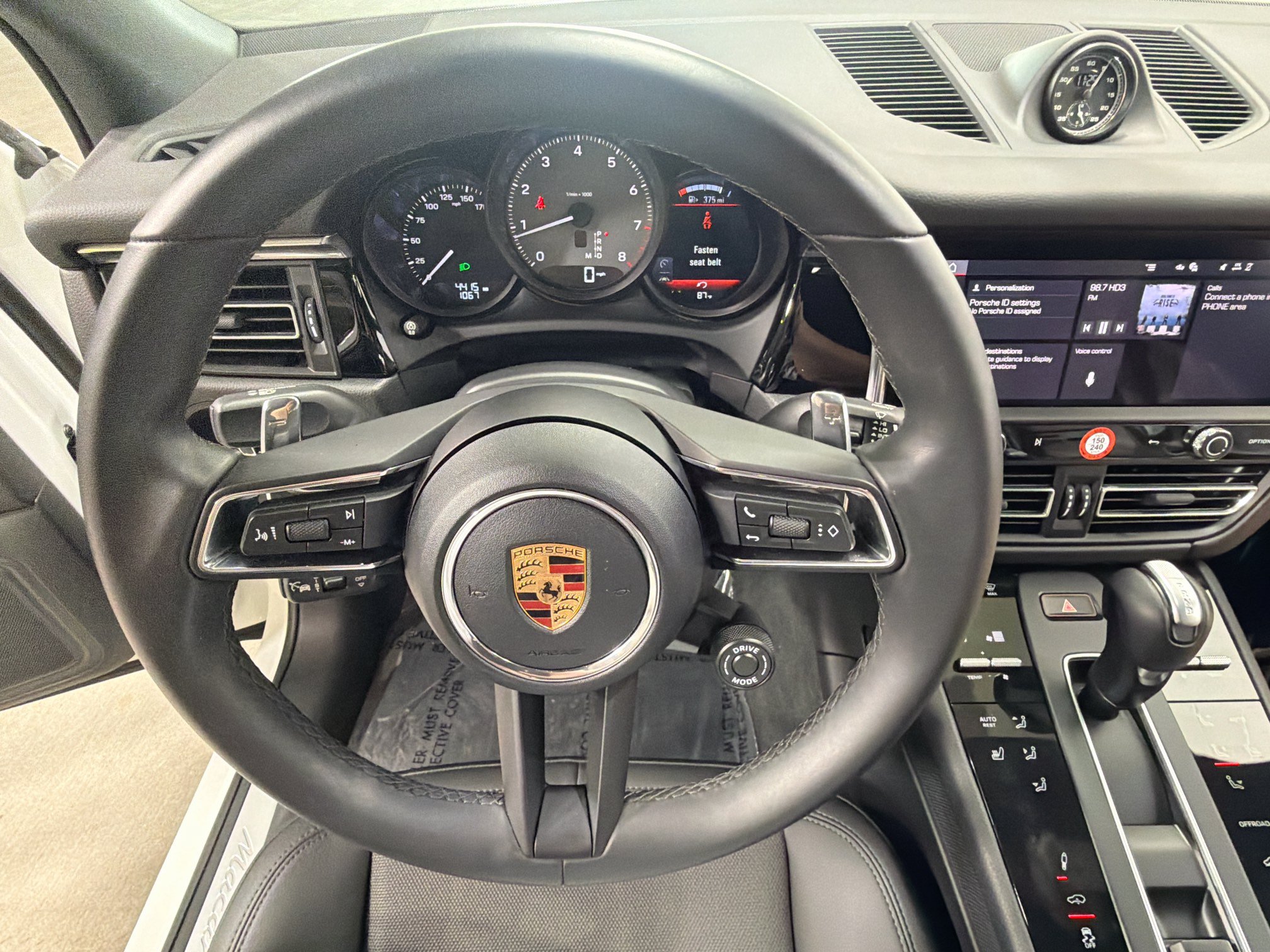 Certified 2026 Porsche Macan S AWD/4WD image 37