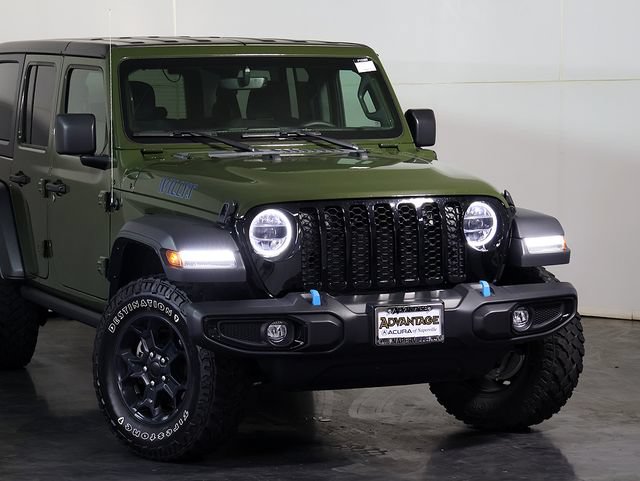Used 2023 Jeep Wrangler Unlimited w/ Cold Weather Group AWD/4WD image 6