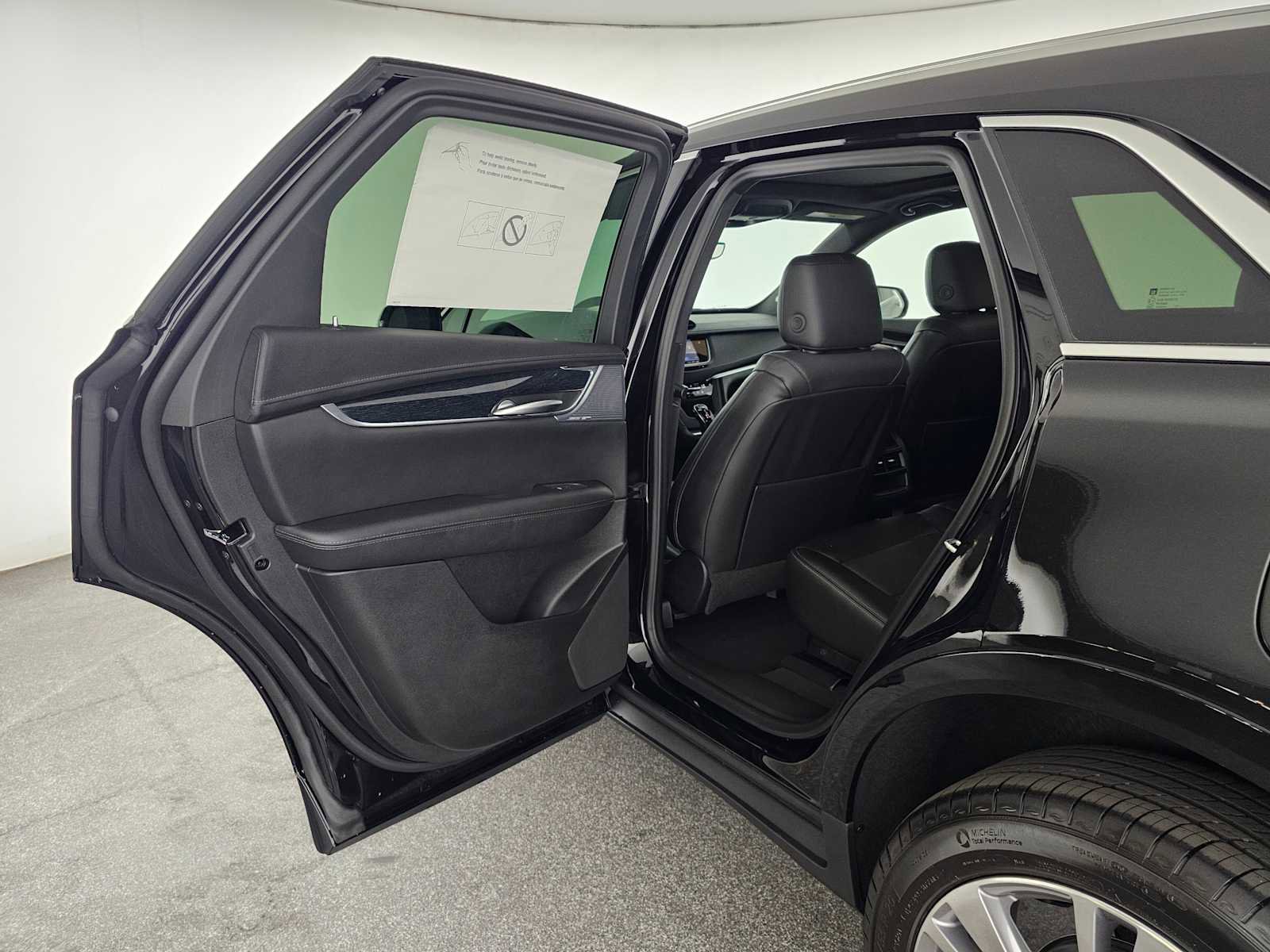 New 2026 Cadillac XT5 Premium Luxury image 15