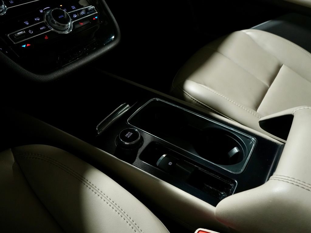 Used 2022 Lincoln Corsair FWD image 19