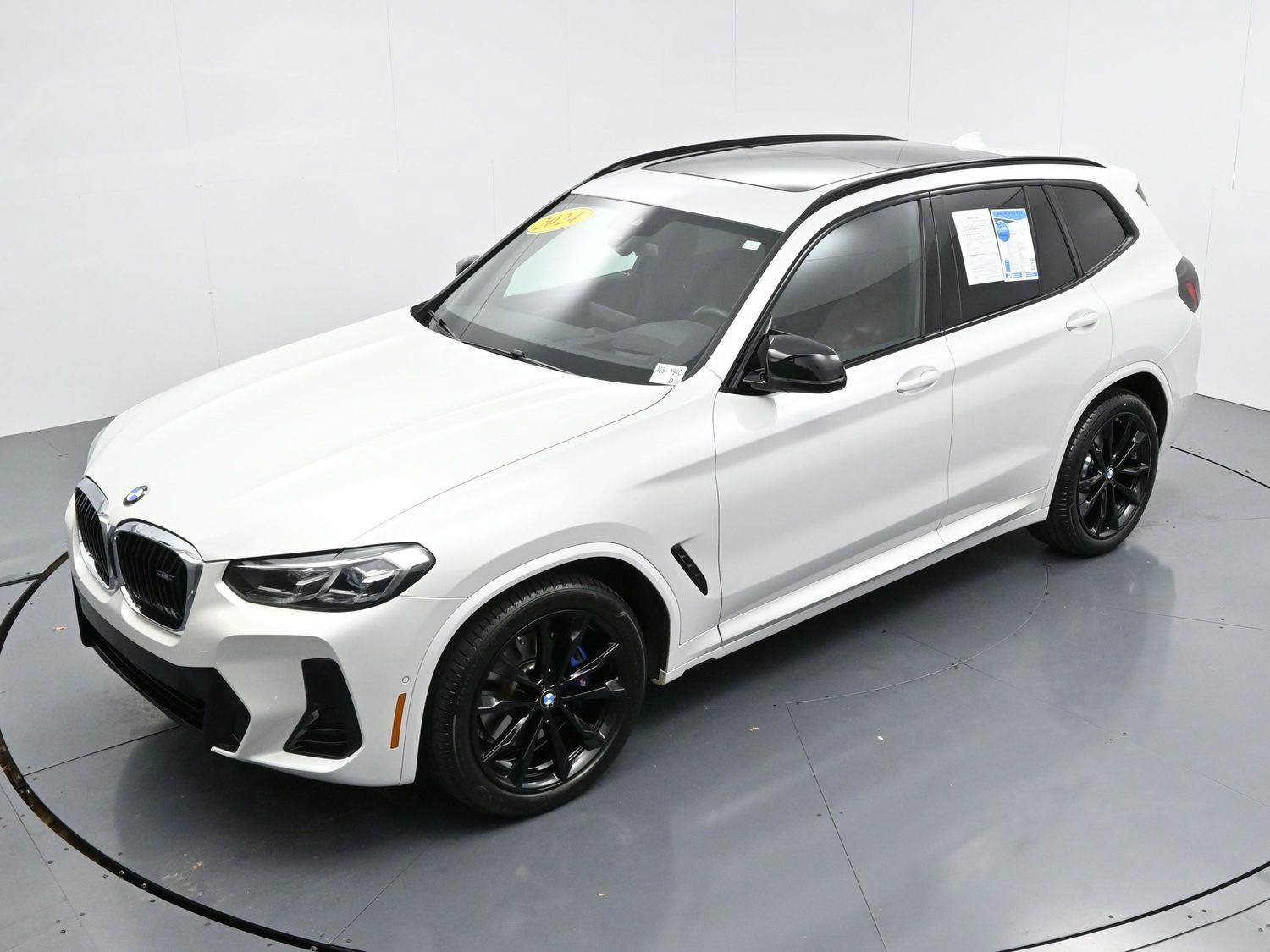 Used 2024 BMW X3 M40i w/ Premium Package image 44