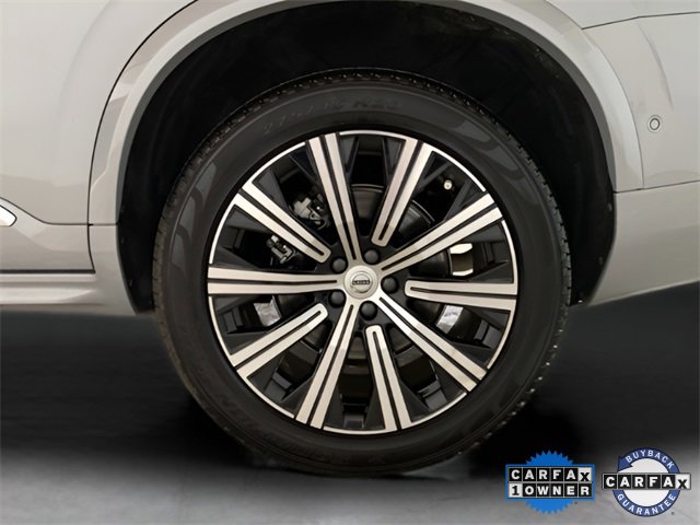 Used 2025 Volvo XC90 B6 Ultra image 32