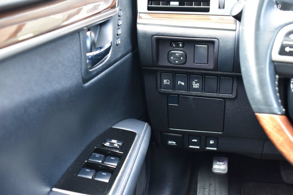 Used 2017 Lexus ES 350 w/ Premium Package FWD image 36