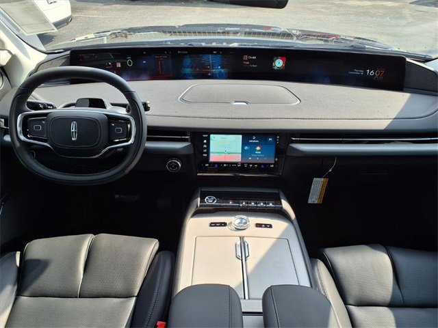 New 2025 Lincoln Navigator L Reserve image 6