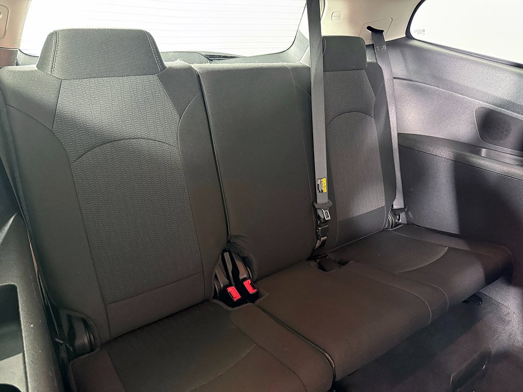 Used 2016 Chevrolet Traverse LT w/ Traveler's Package image 30