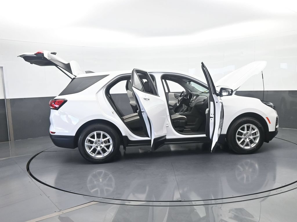 Used 2024 Chevrolet Equinox LS FWD image 66