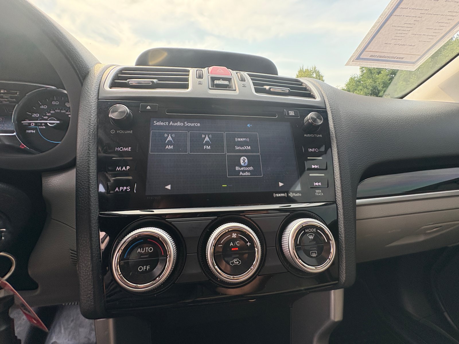 Used 2017 Subaru Forester 2.5i Limited AWD/4WD image 28
