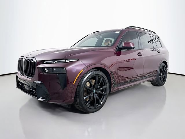 Used 2023 BMW X7 xDrive40i w/ M Sport Package image 3