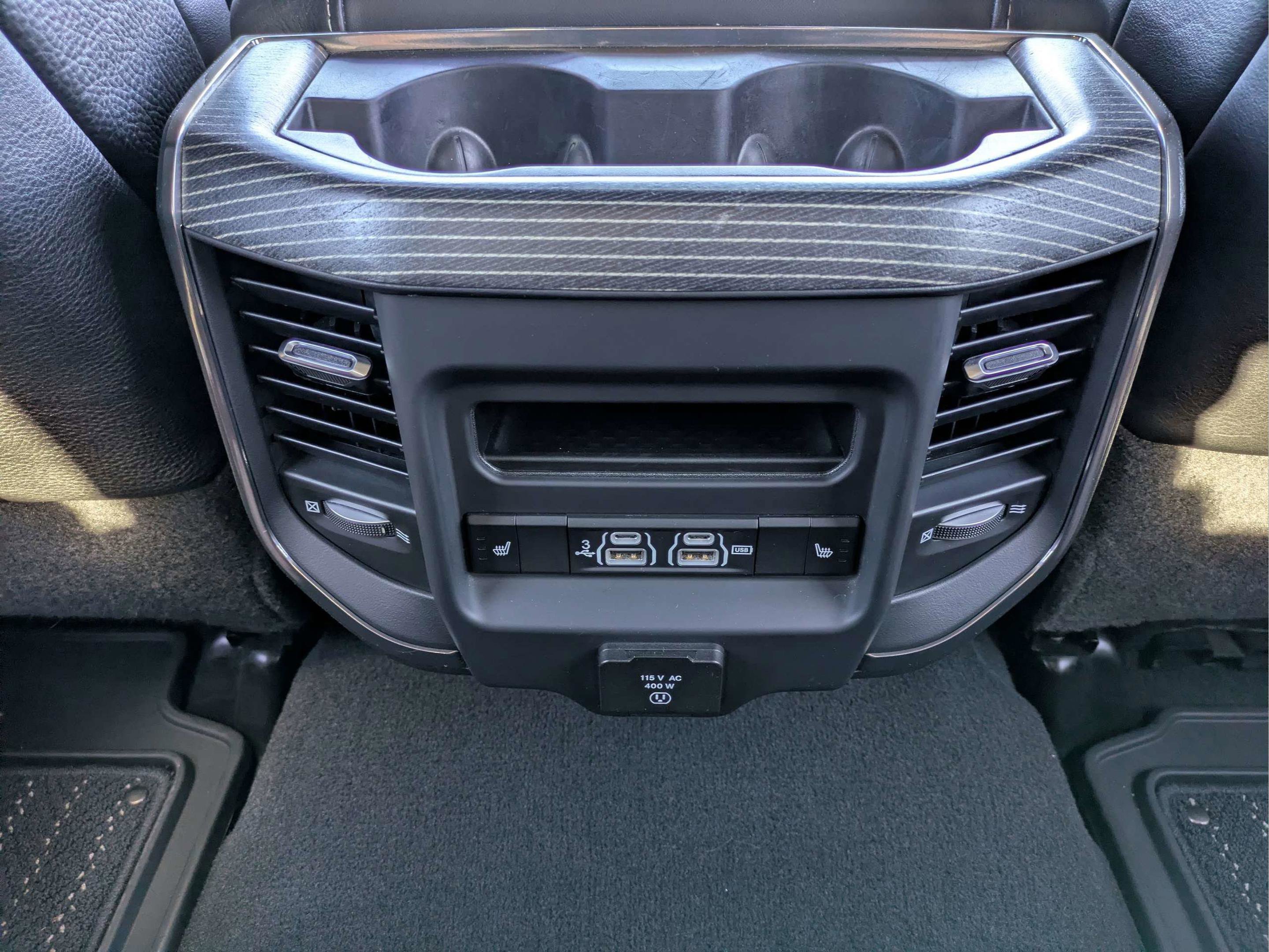 Used 2020 RAM 2500 Limited AWD/4WD image 11