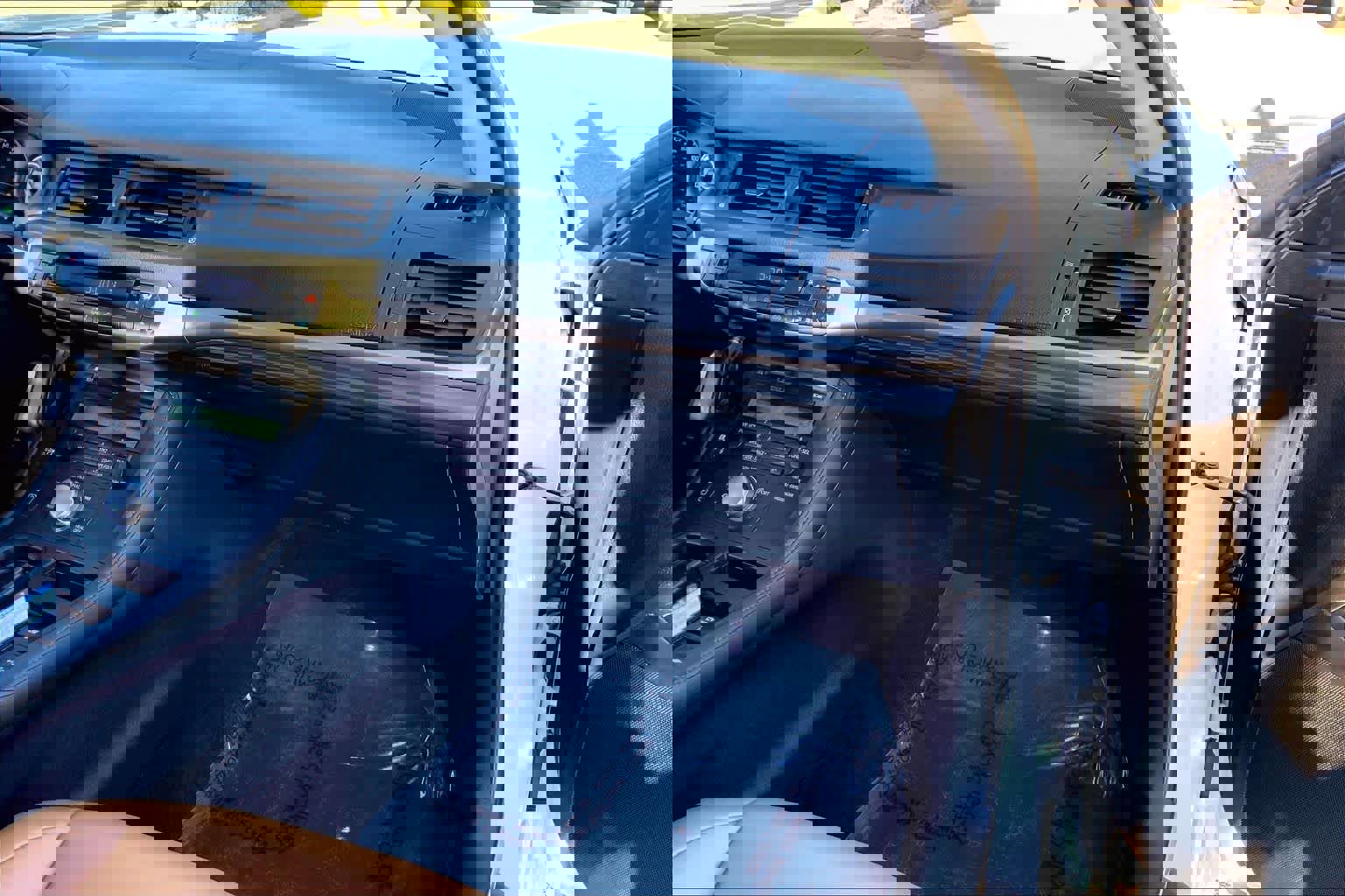 Used 2016 Lexus CT 200h image 18