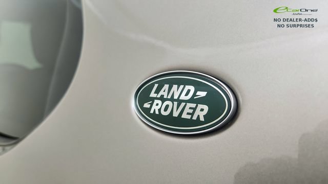Used 2024 Land Rover Discovery Metropolitan Edition AWD/4WD image 27