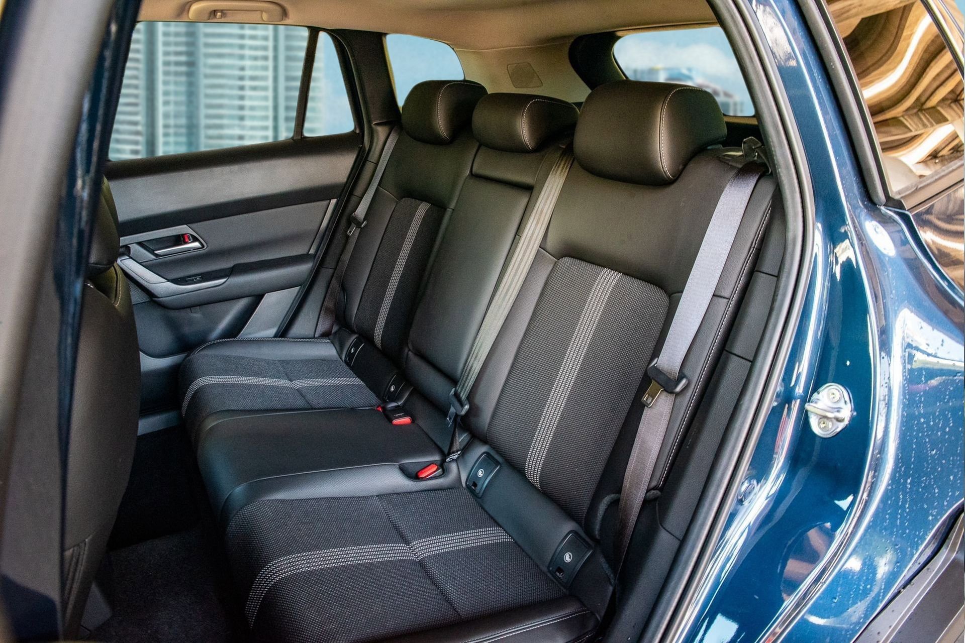 Used 2025 MAZDA CX-50 AWD 2.5 S w/ Weather Package image 8