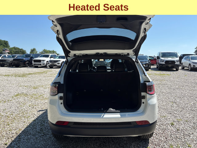 Used 2023 Jeep Compass Limited AWD/4WD image 11