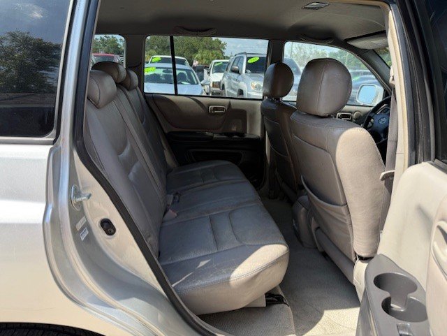 Used 2001 Toyota Highlander Limited FWD image 13