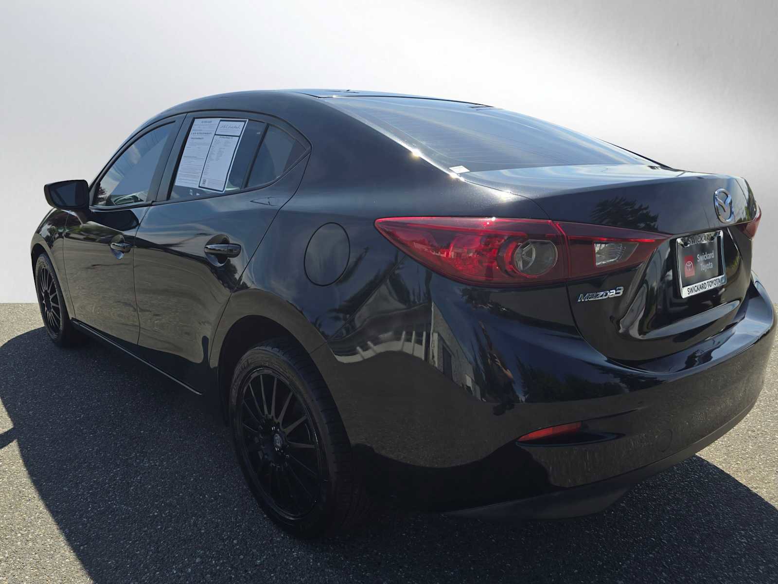 Used 2014 MAZDA MAZDA3 i SV FWD image 5