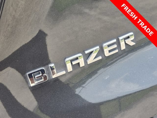 Used 2019 Chevrolet Blazer LT FWD image 11