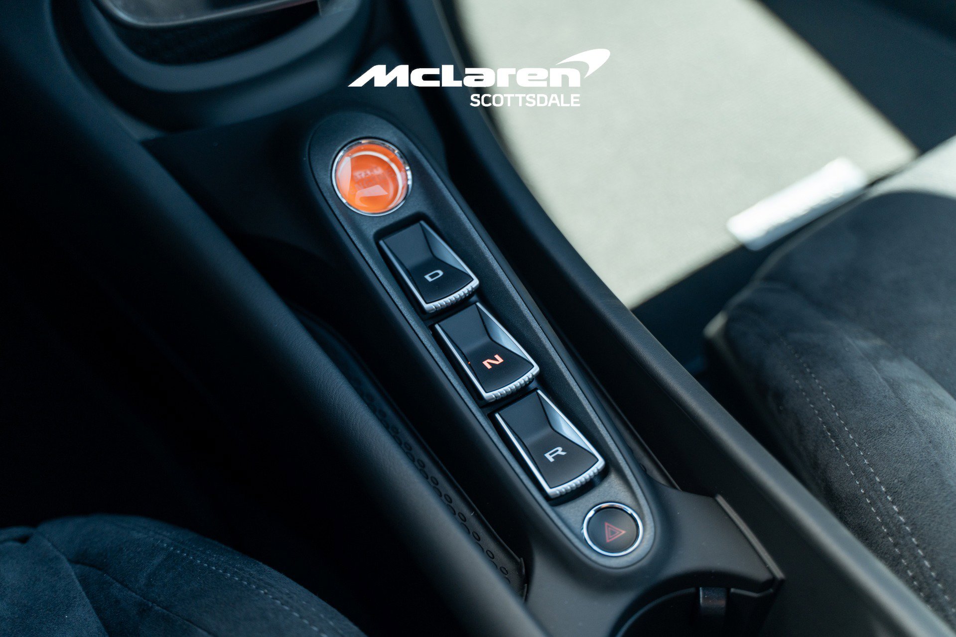 New 2026 McLaren Artura image 27