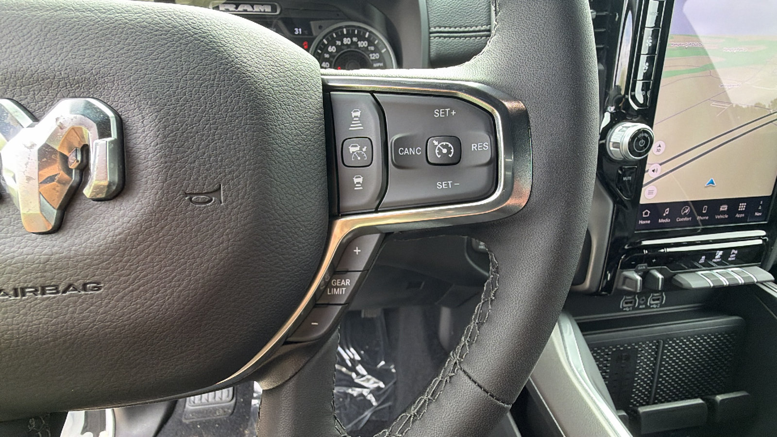 New 2027 RAM 1500 Laramie AWD/4WD image 24