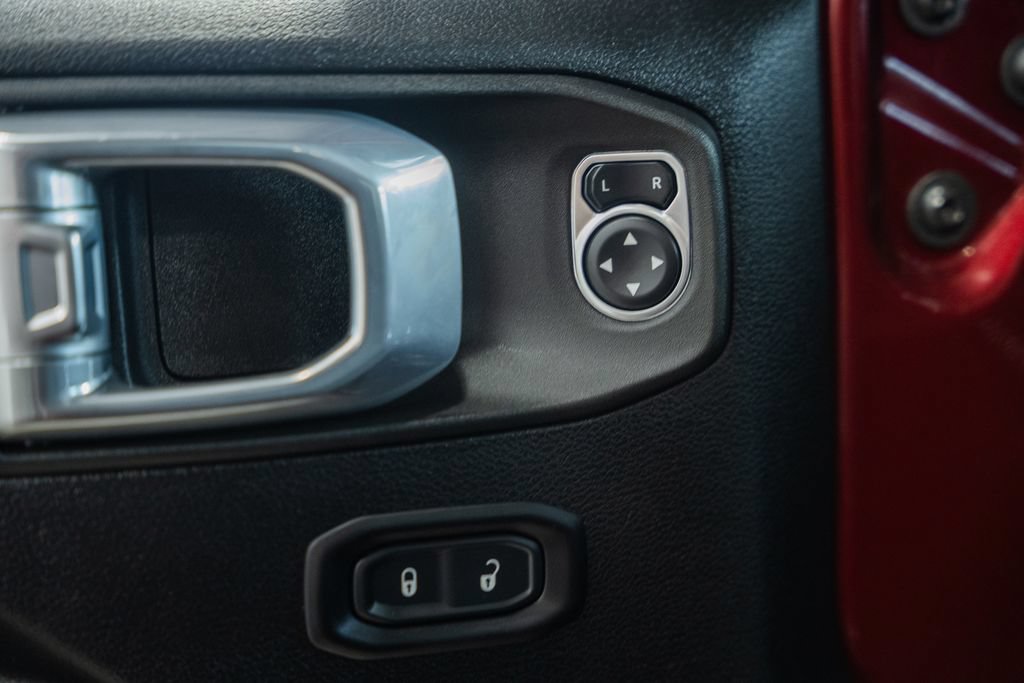 Used 2021 Jeep Gladiator Rubicon w/ LED Lighting Group AWD/4WD image 45