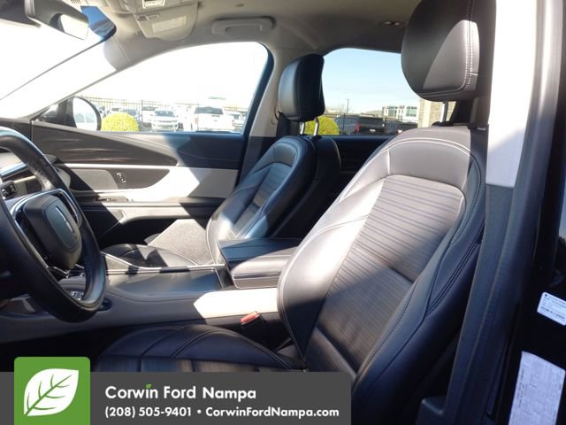 Used 2024 Lincoln Nautilus Reserve image 23