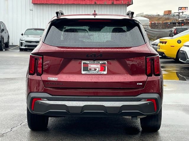 Certified 2025 Kia Sorento SX image 11