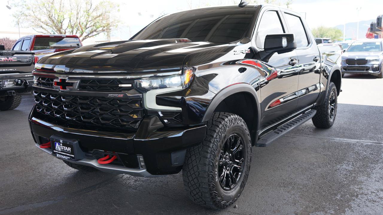 Used 2023 Chevrolet Silverado 1500 ZR2 w/ Technology Package AWD/4WD image 7