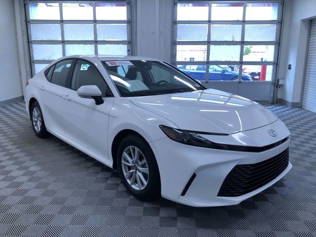 Certified 2026 Toyota Camry LE FWD image 34