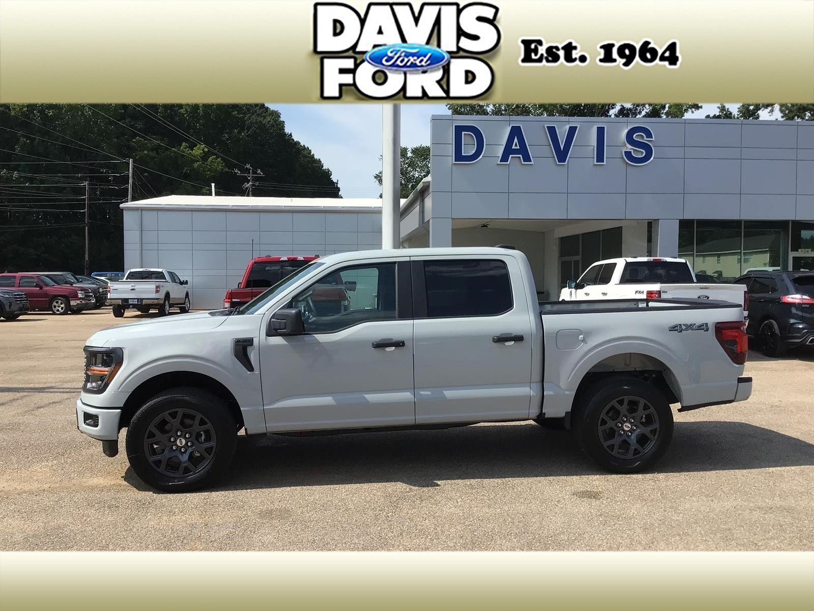 New 2026 Ford F150 STX w/ Equipment Group 200A AWD/4WD image 4